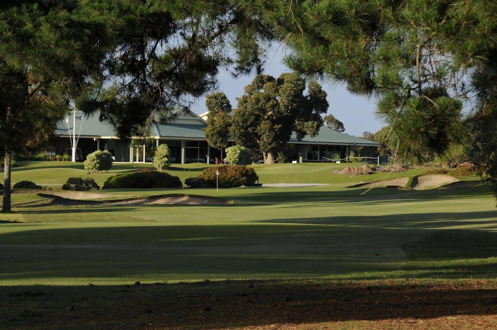 Fairways Resort Rosebud Exteriér fotografie